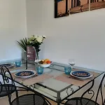 Sun & Pool Holiday Apartment